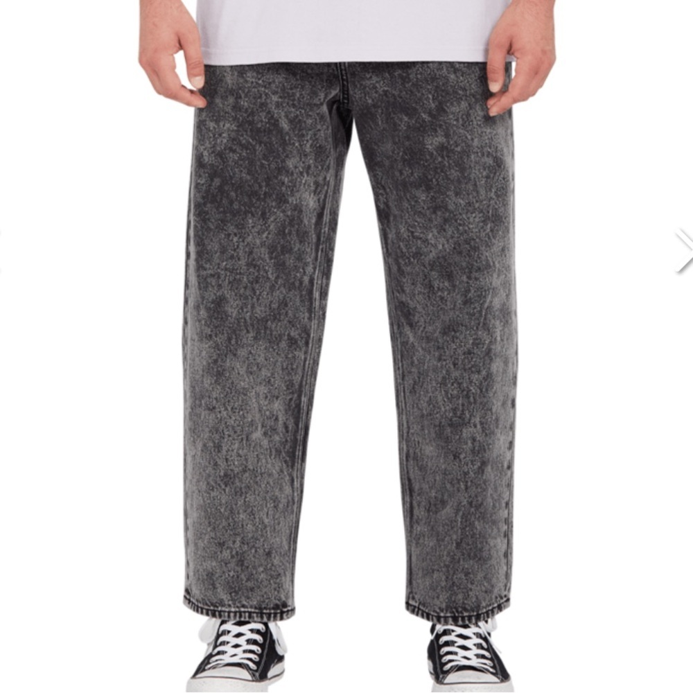 Volcom Billow Tapered Jeans Black acid wash nwt